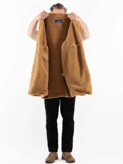 Vintage 90's Men Suede Sherpa Coat In Beige -Northern Grip Vintage 90s Men Suede Sherpa Coat 0130 757dba36 6ba0 42cc 90f3 ca7a0b0d175f