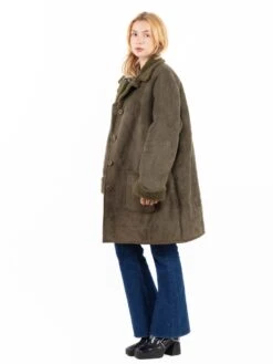 Vintage 90's Women Faux Sheepskin Coat In Green -Northern Grip Vintage 90s Women Faux Sheepskin Coat 0335 173d111a b652 468c 89c0 1ef28936bccd