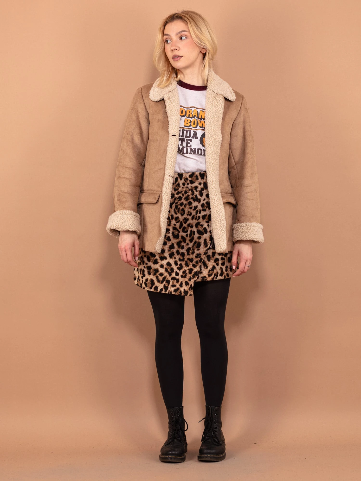 Vintage 90's Women Faux Shepskin Jacket In Beige 1 Vintage 90's Women Faux Shepskin Jacket In Beige