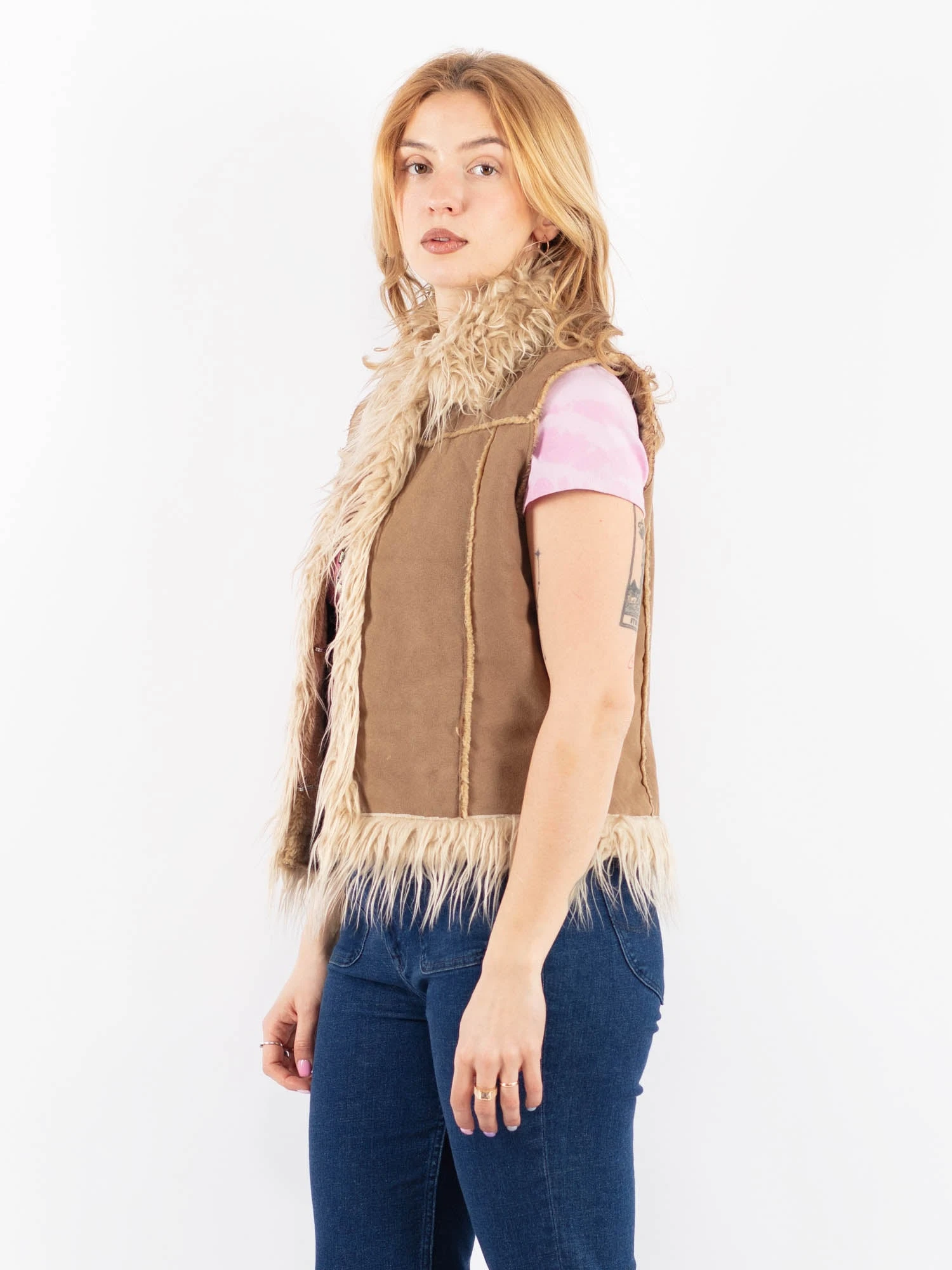 Vintage 90's Women Faux Sheepskin Vest In Beige 3 Vintage 90's Women Faux Sheepskin Vest In Beige - Image 3