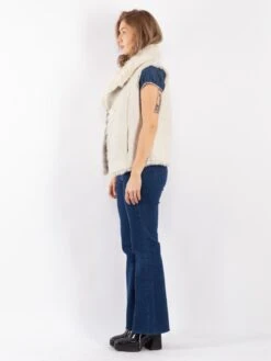 Vintage 90's Women Faux Sheepskin Vest In White 6 Vintage 90's Women Faux Sheepskin Vest In White -Northern Grip Vintage 90s Women Faux Sheepskin Vest 0887