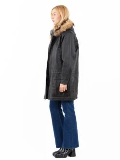 Vintage 90's Women Hooded Leather Coat In Black 7 Vintage 90's Women Hooded Leather Coat In Black -Northern Grip Vintage 90s Women Leather Coat 0102