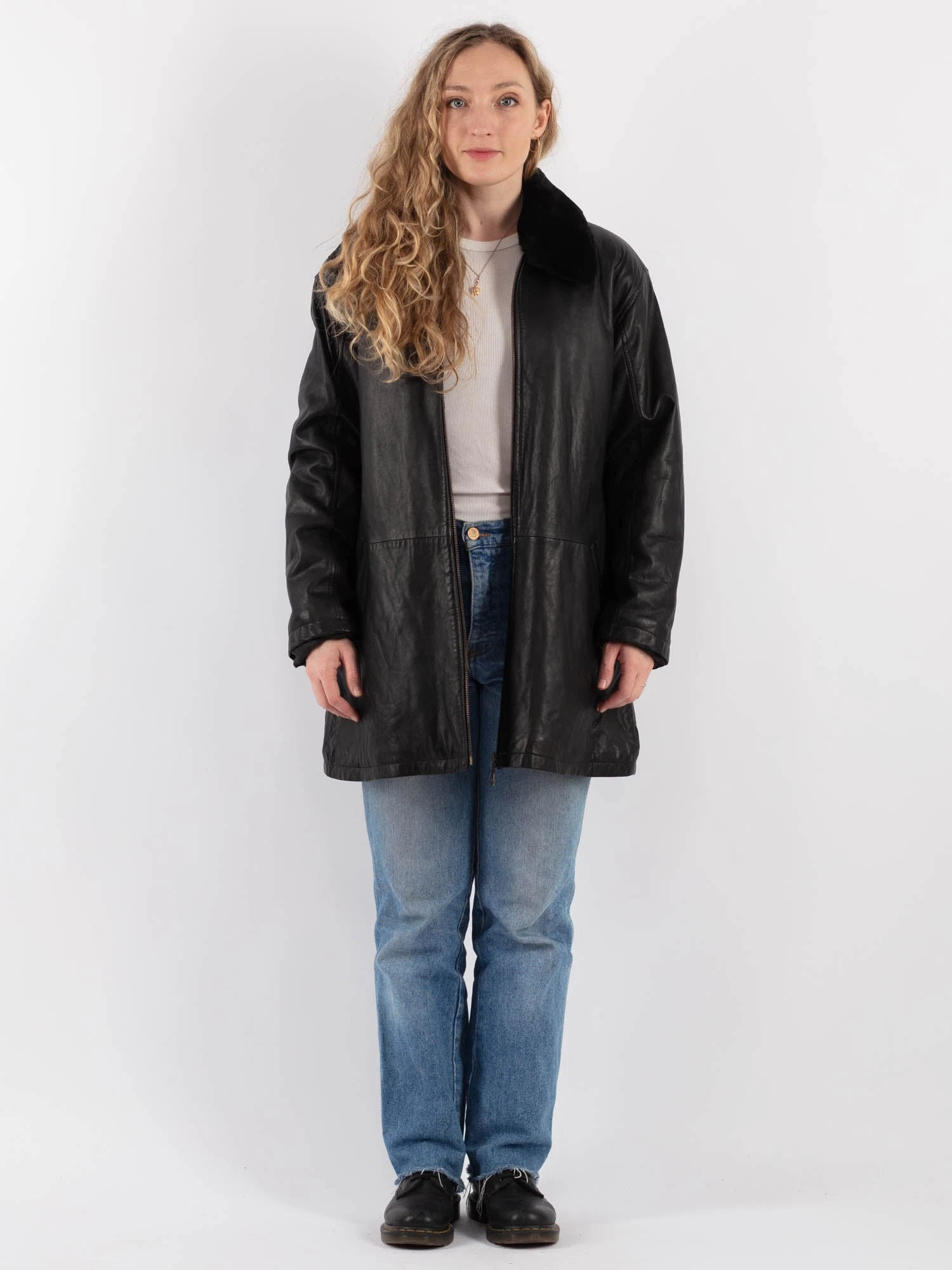 Vintage 90's Women Leather Sherpa Coat In Black 1 Vintage 90's Women Leather Sherpa Coat In Black