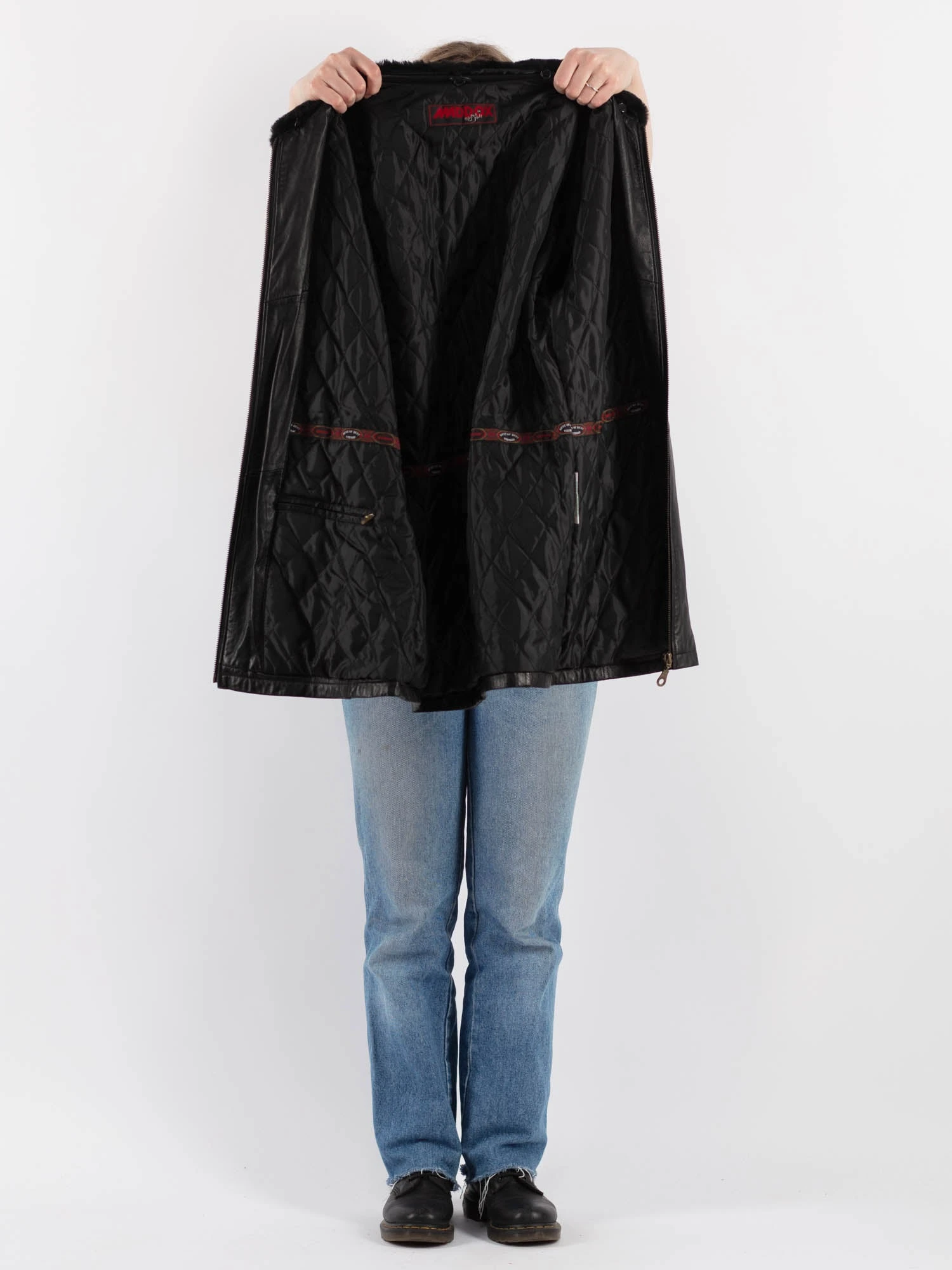 Vintage 90's Women Leather Sherpa Coat In Black 4 Vintage 90's Women Leather Sherpa Coat In Black - Image 4