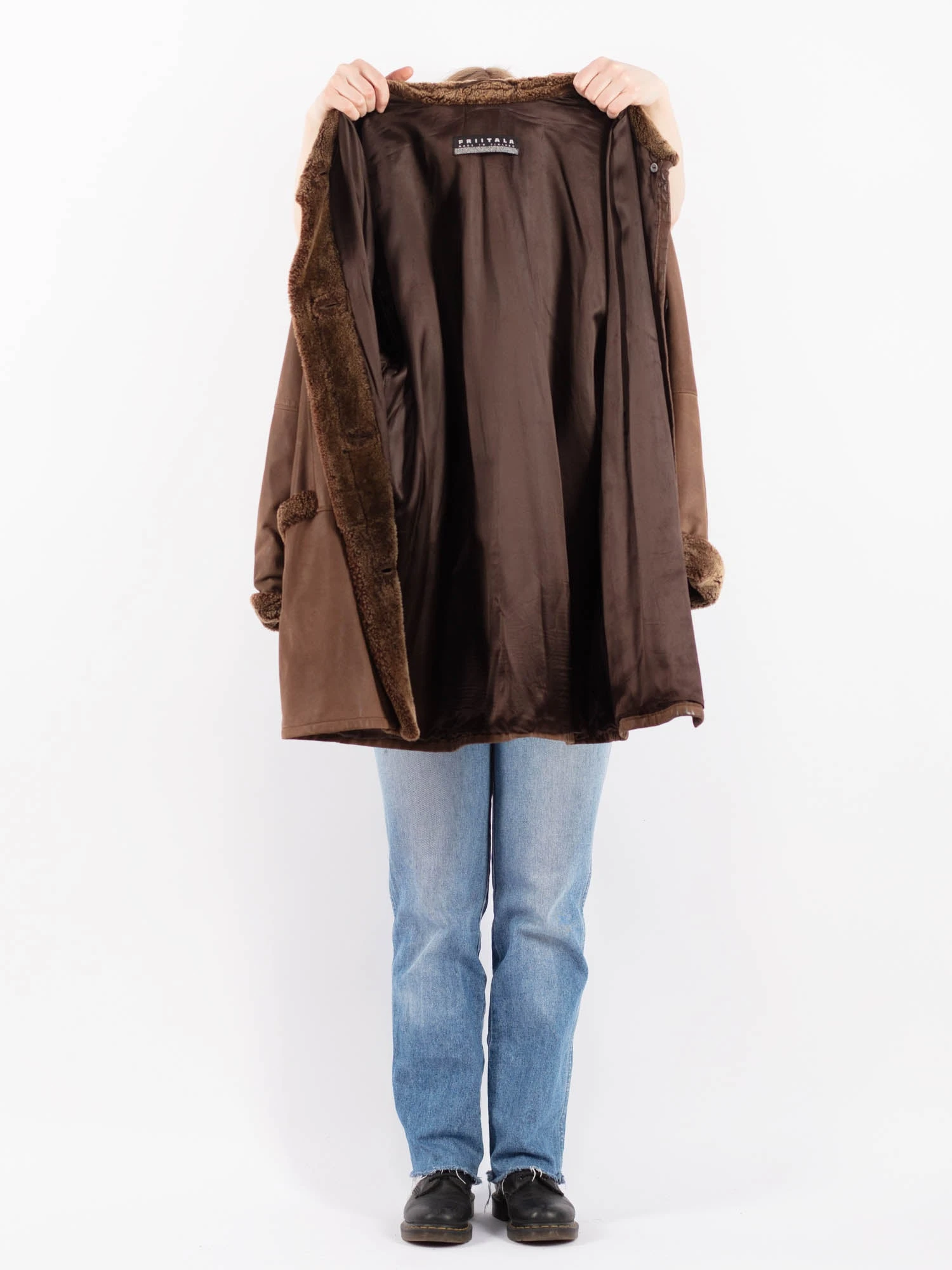 Vintage 80's Women Leather Sheepskin Coat In Brown 4 Vintage 80's Women Leather Sheepskin Coat In Brown - Image 4