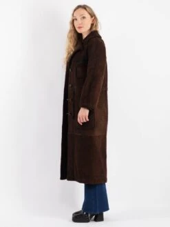 Vintage 90's Women Sheepskin Long Coat In Brown 9 Vintage 90's Women Sheepskin Long Coat In Brown -Northern Grip Vintage 90s Women Sheepskin Coat 0343 a7a6756c c2fc 4564 b984 4b74fb3d5eca