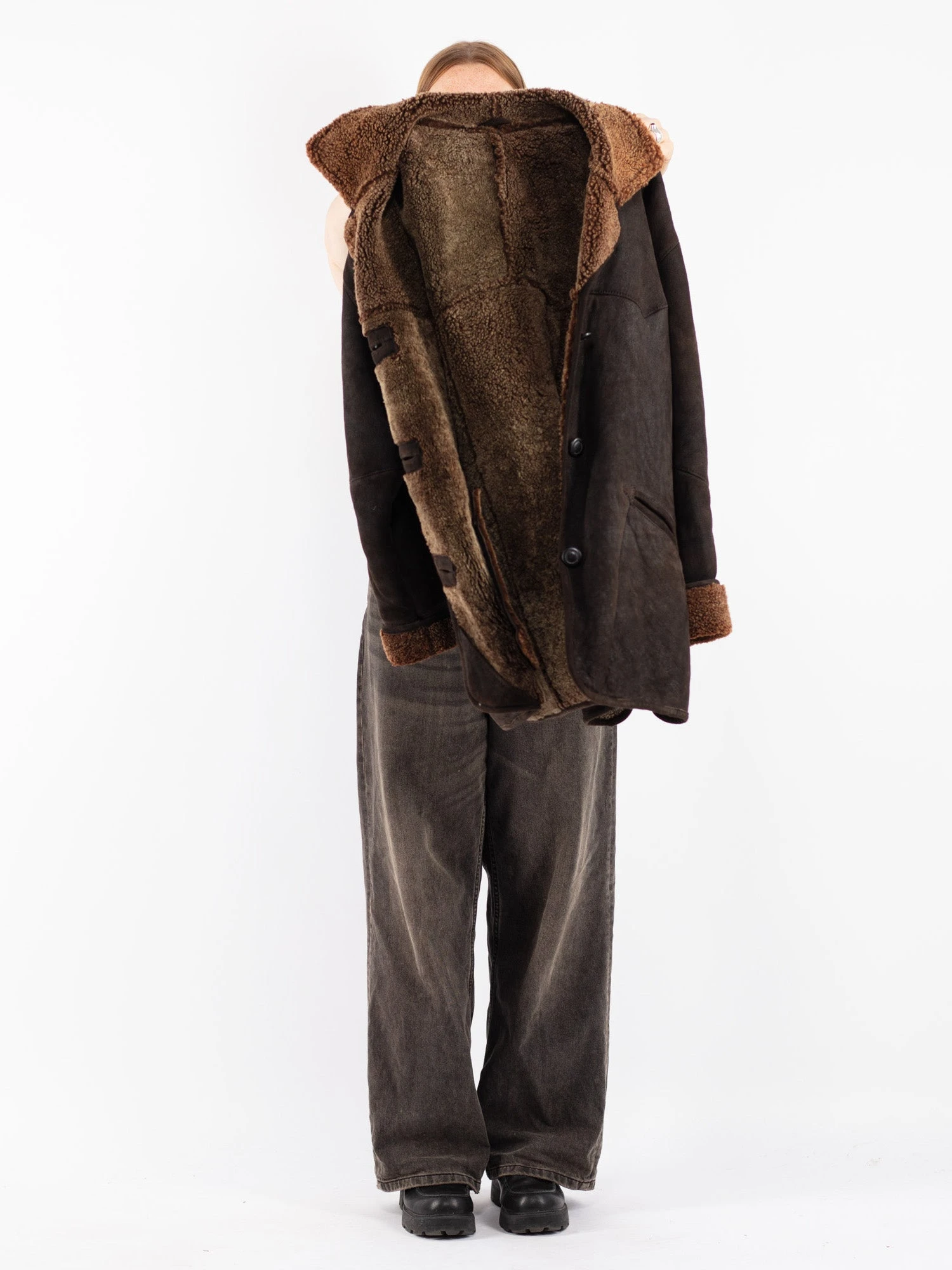 Vintage 90's Women Sheepskin In Brown 4 Vintage 90's Women Sheepskin In Brown - Image 4