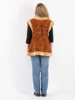 Vintage 90's Women Sheepskin Vest In Brown 7 Vintage 90's Women Sheepskin Vest In Brown -Northern Grip Vintage 90s Women Sheepskin Vest 0888