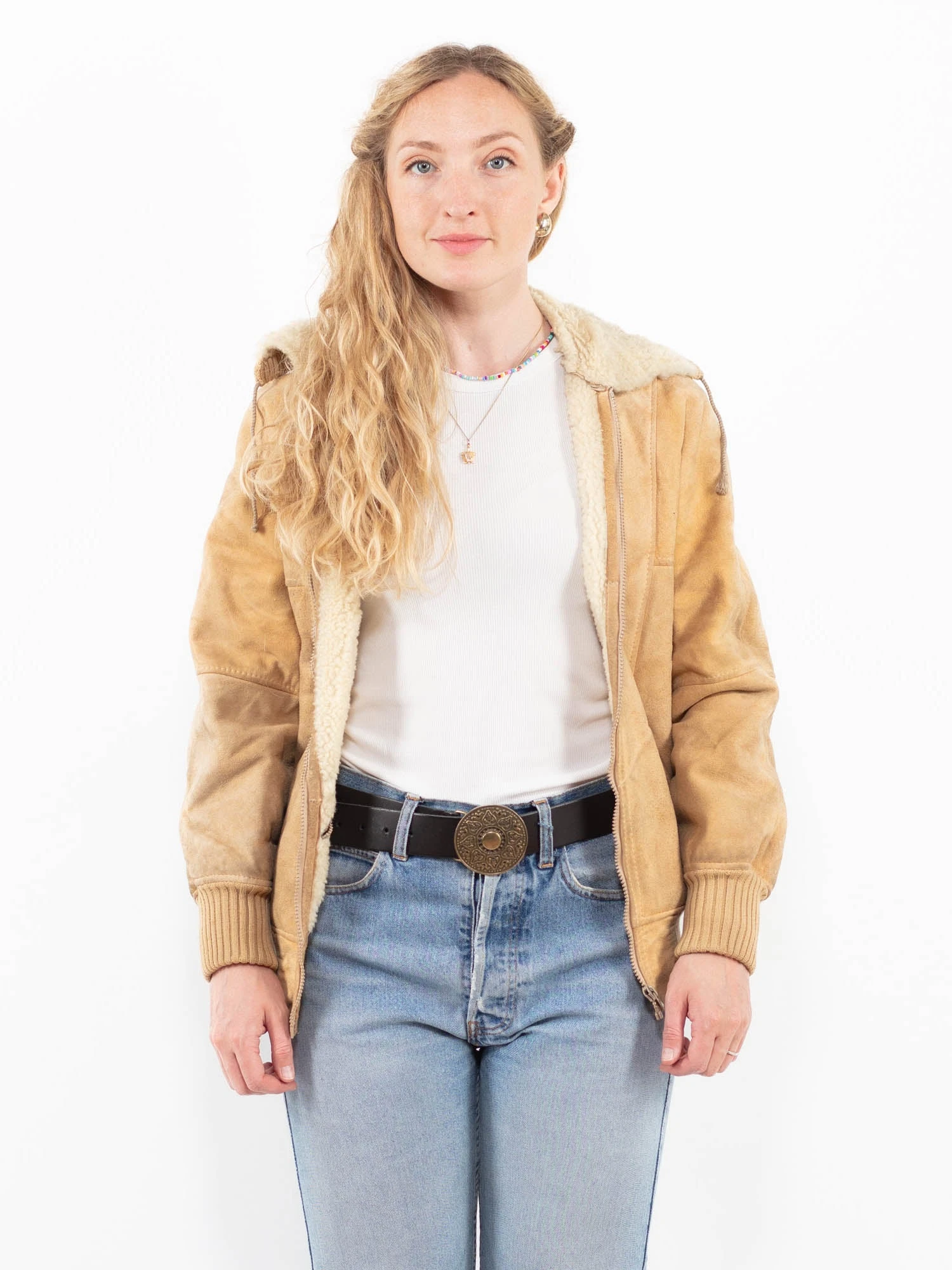 Vintage 90's Women Sheepskin Jacket In Beige 1 Vintage 90's Women Sheepskin Jacket In Beige