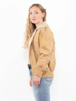 Vintage 90's Women Sheepskin Jacket In Beige 7 Vintage 90's Women Sheepskin Jacket In Beige -Northern Grip Vintage 90s Women Sheespkin Jacket 0412