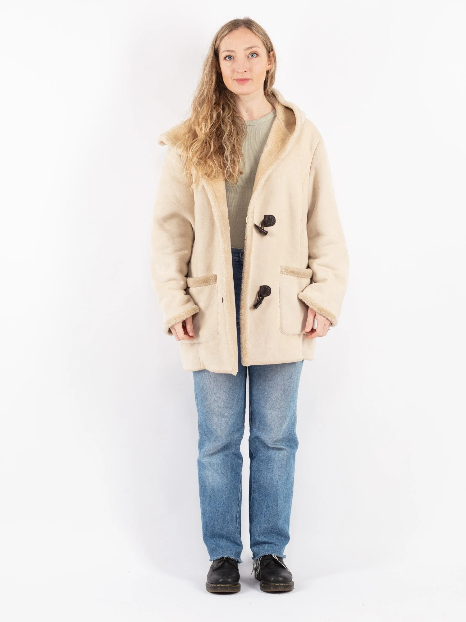 Vintage 90's Women Hooded Sherpa Coat In Beige 1 Vintage 90's Women Hooded Sherpa Coat In Beige
