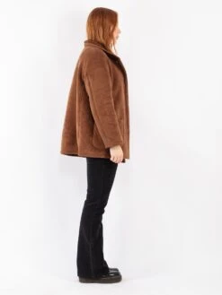 Vintage 90's Women Sherpa Coat In Brown 7 Vintage 90's Women Sherpa Coat In Brown -Northern Grip Vintage 90s Women Sherpa Coat 0742