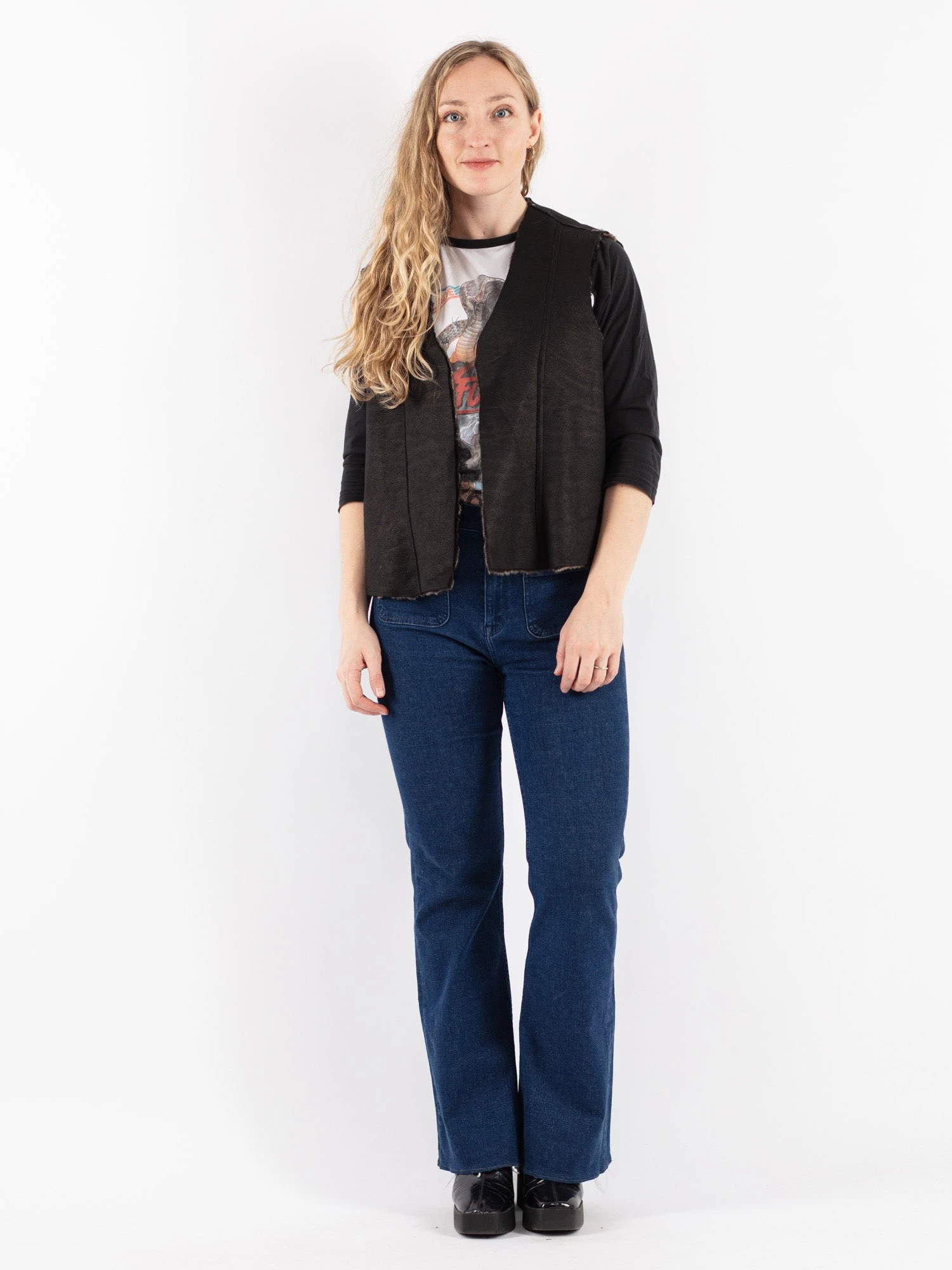 Vintage 90's Women Sherpa Vest In Black 1 Vintage 90's Women Sherpa Vest In Black