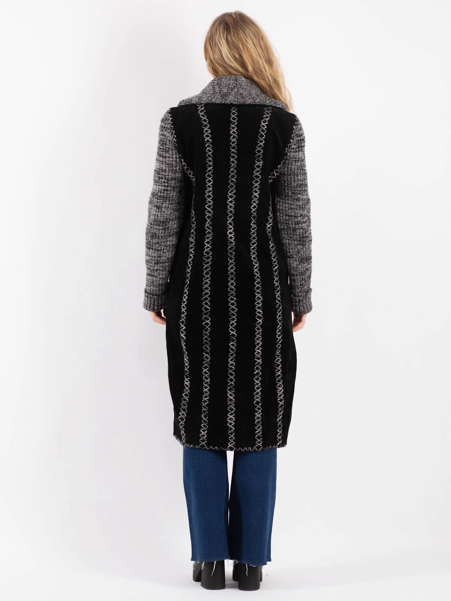 Vintage 90's Women Suede Coat In Black 2 Vintage 90's Women Suede Coat In Black - Image 2