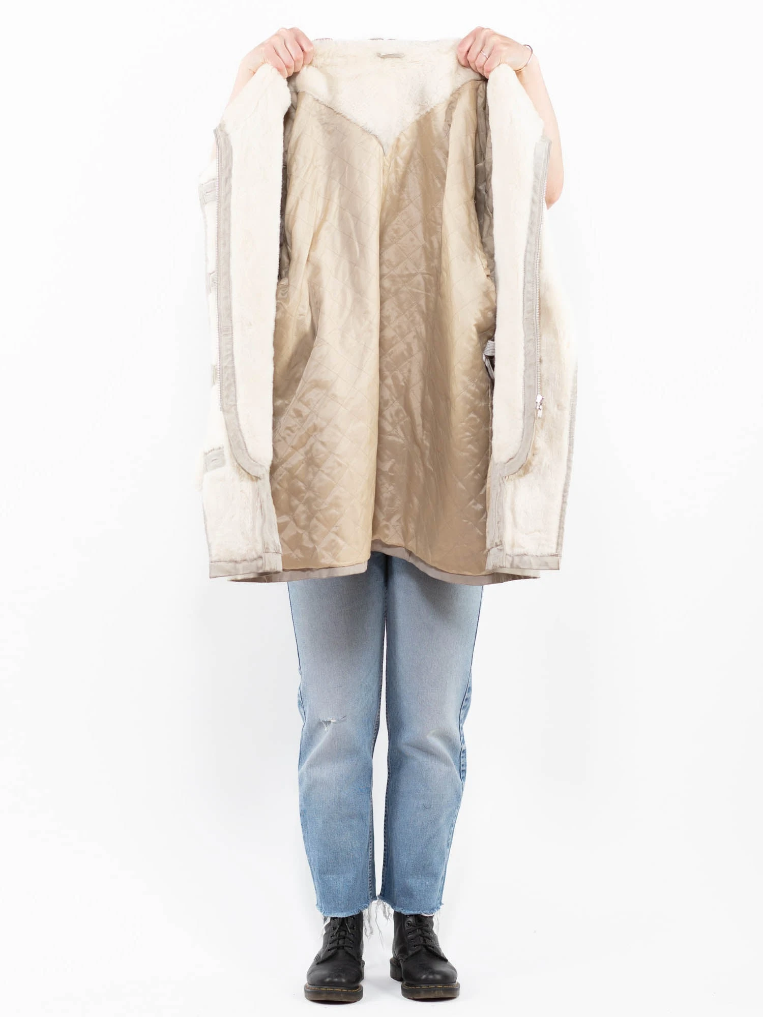 Vintage 90's Women Suede Sherpa Coat In Gray 4 Vintage 90's Women Suede Sherpa Coat In Gray - Image 4