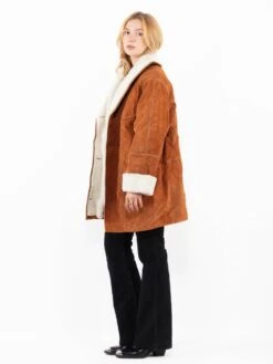 Vintage 90's Women Suede Sherpa Coat In Brown -Northern Grip Vintage 90s Women Suede Sherpa Coat 0241 4c9e6e26 4462 49ea bac0 481a7a5b7d05
