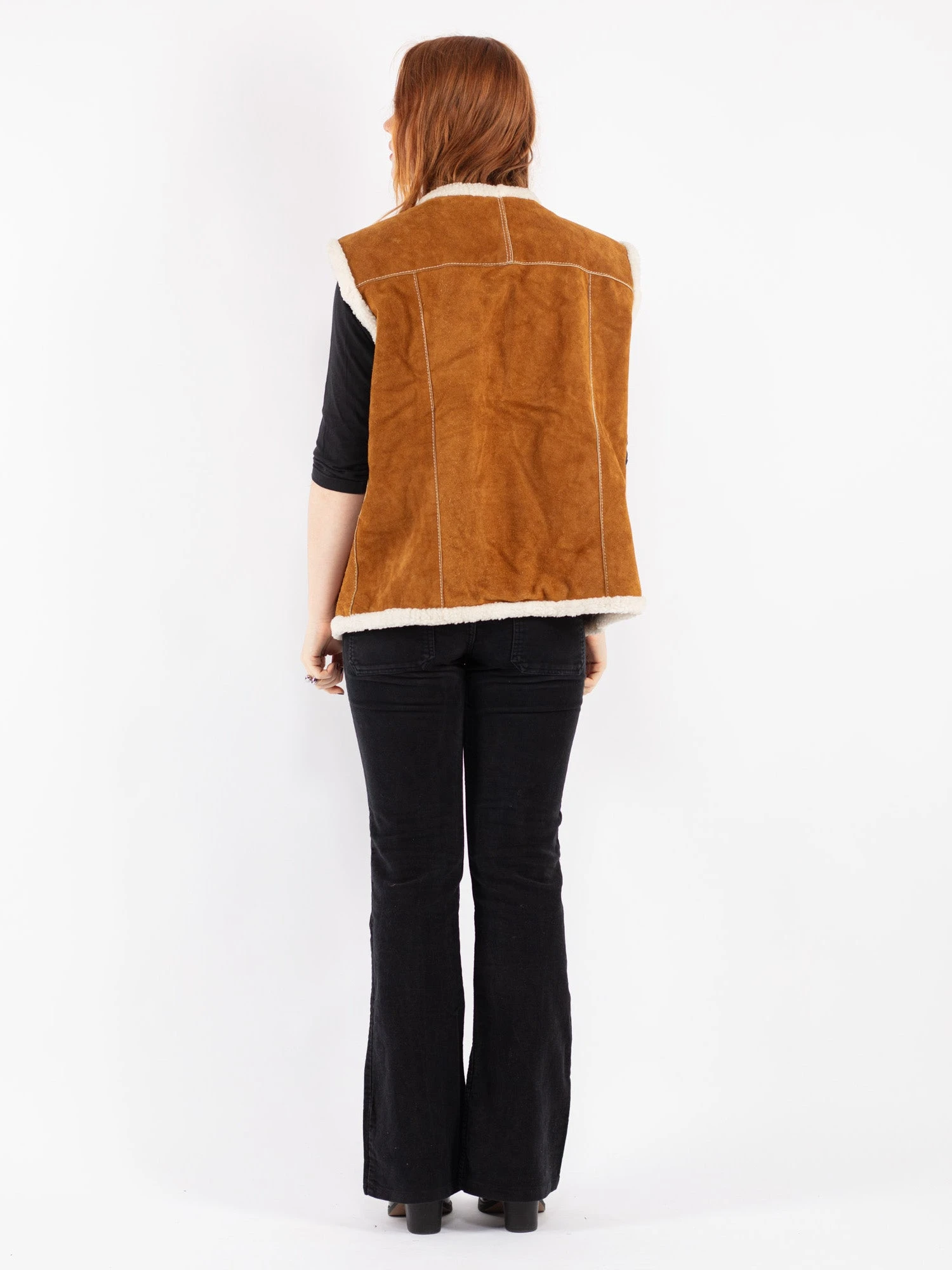 Vintage 90's Women Suede Sherpa Vest In Brown 2 Vintage 90's Women Suede Sherpa Vest In Brown - Image 2