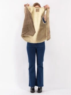 Vintage 90's Women Suede Sherpa Vest In Beige -Northern Grip Vintage 90s Women Suede Vest 0848