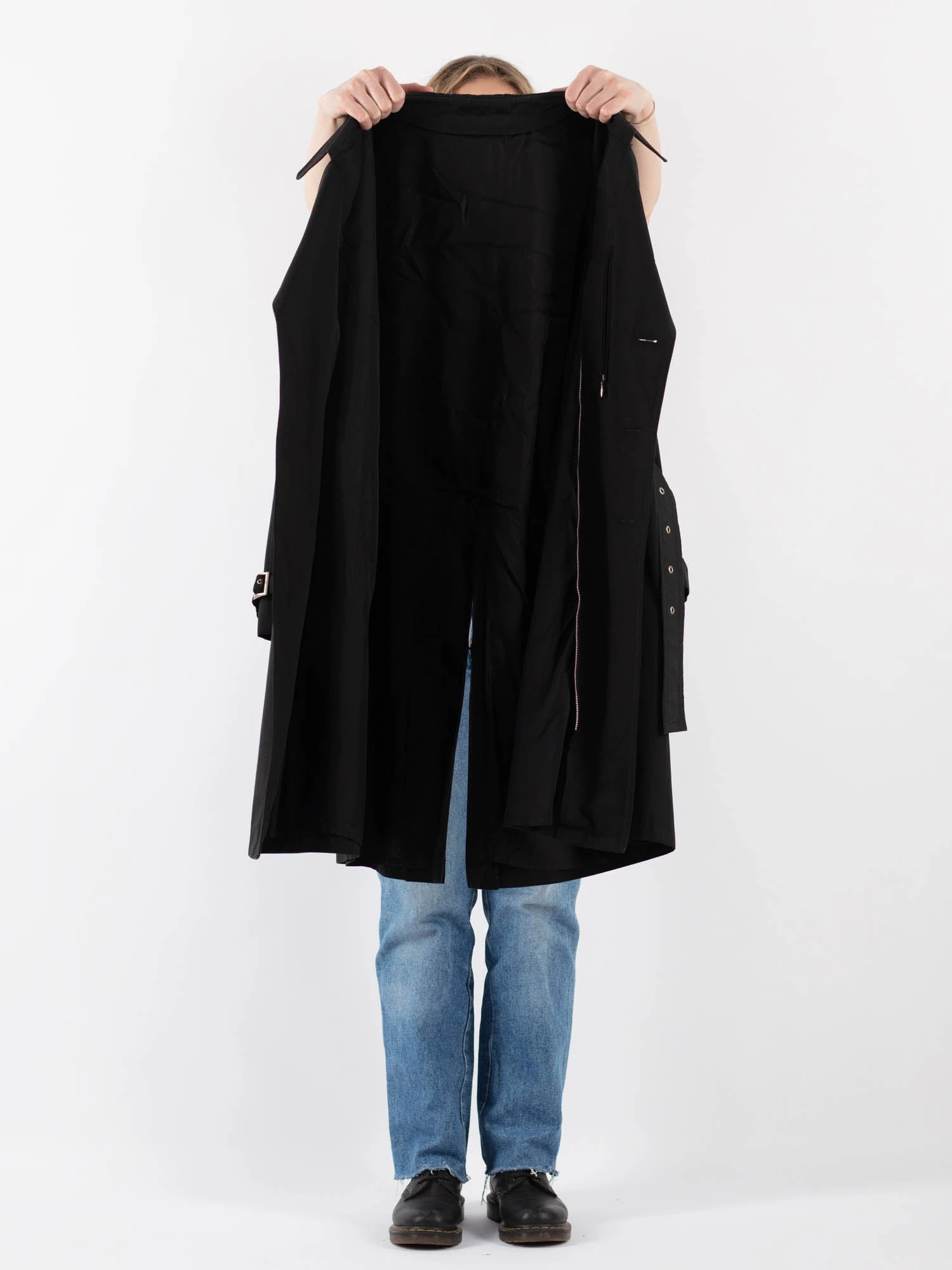 Vintage 90's Women Trench Coat In Black 4 Vintage 90's Women Trench Coat In Black - Image 4