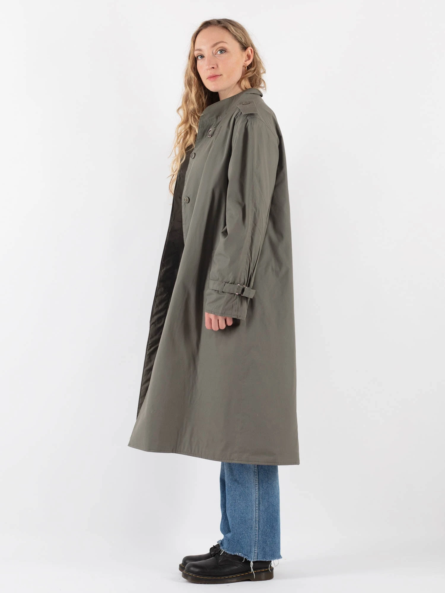 Vintage 90's Women Trench Coat In Khaki 3 Vintage 90's Women Trench Coat In Khaki - Image 3