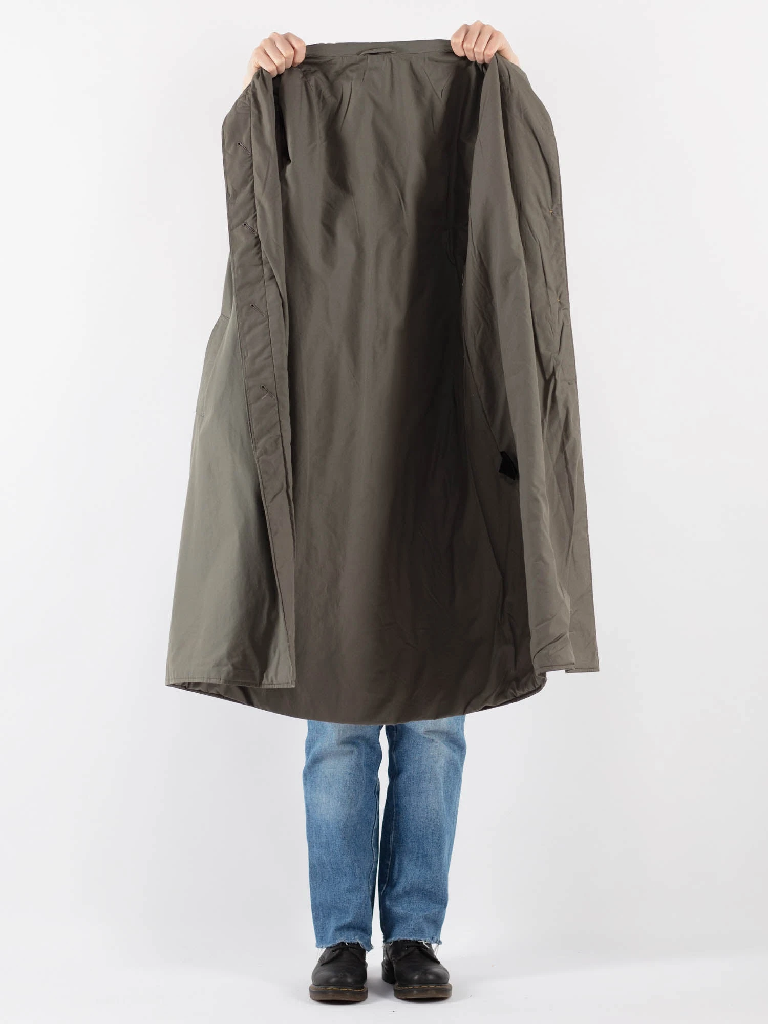 Vintage 90's Women Trench Coat In Khaki 4 Vintage 90's Women Trench Coat In Khaki - Image 4