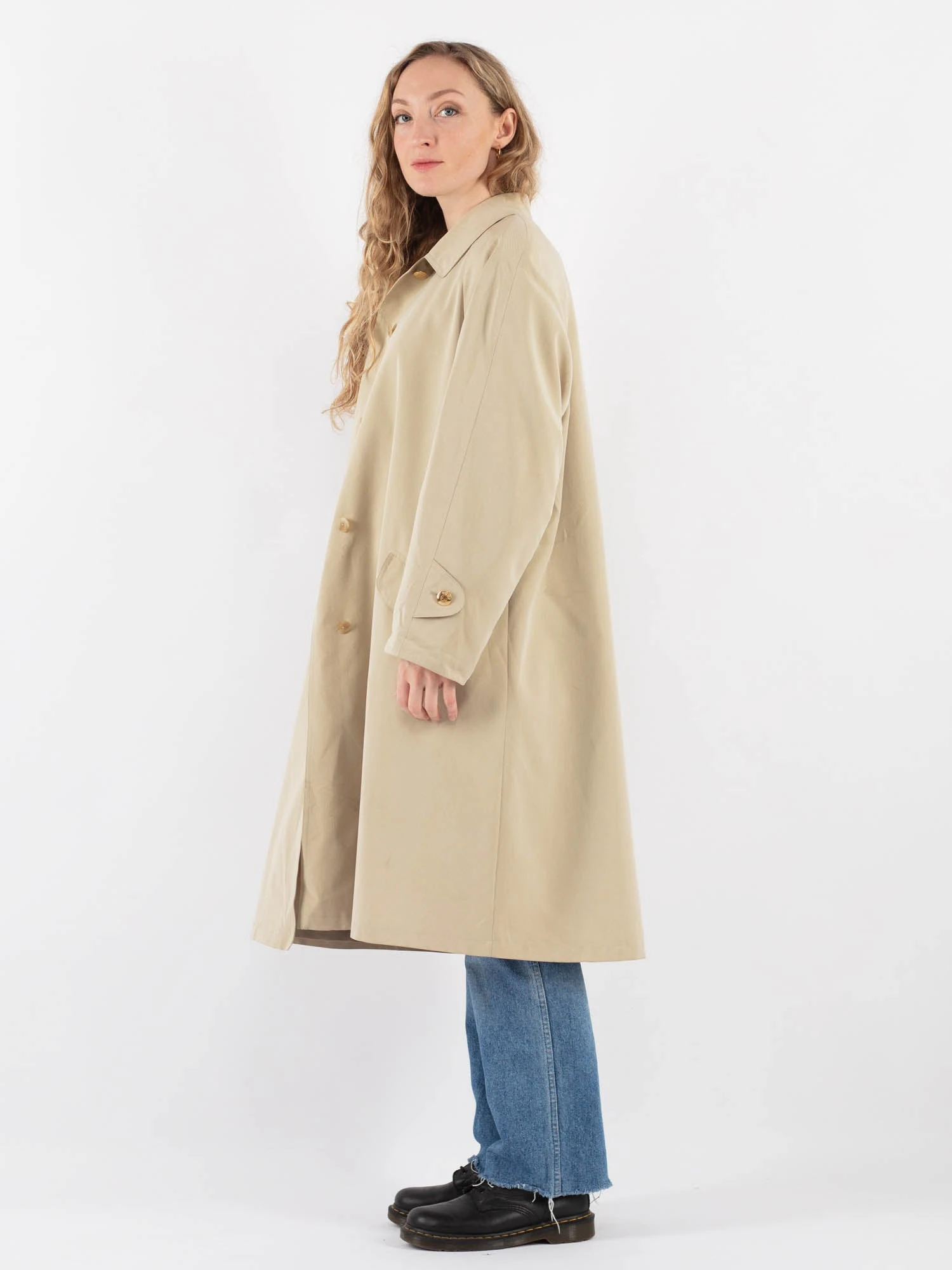 Vintage 90's Women Mac Coat In Beige 3 Vintage 90's Women Mac Coat In Beige - Image 3