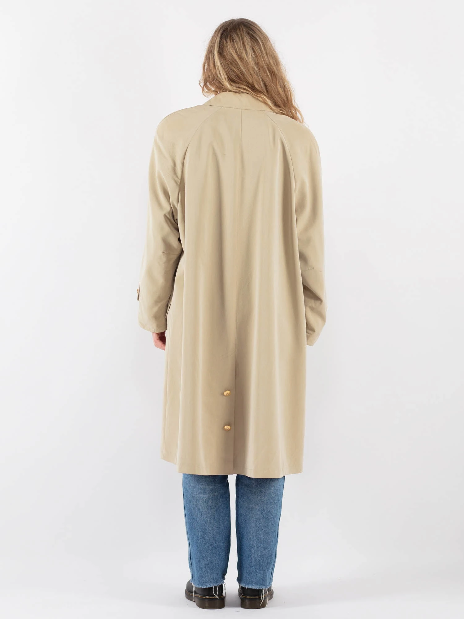Vintage 90's Women Mac Coat In Beige 2 Vintage 90's Women Mac Coat In Beige - Image 2