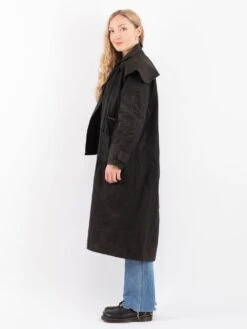 Vintage 90's Women Driza-Bone Waxed Cotton Coat In Black 7 Vintage 90's Women Driza-Bone Waxed Cotton Coat In Black -Northern Grip Vintage 90s Women Wax Cotton Coat 0021