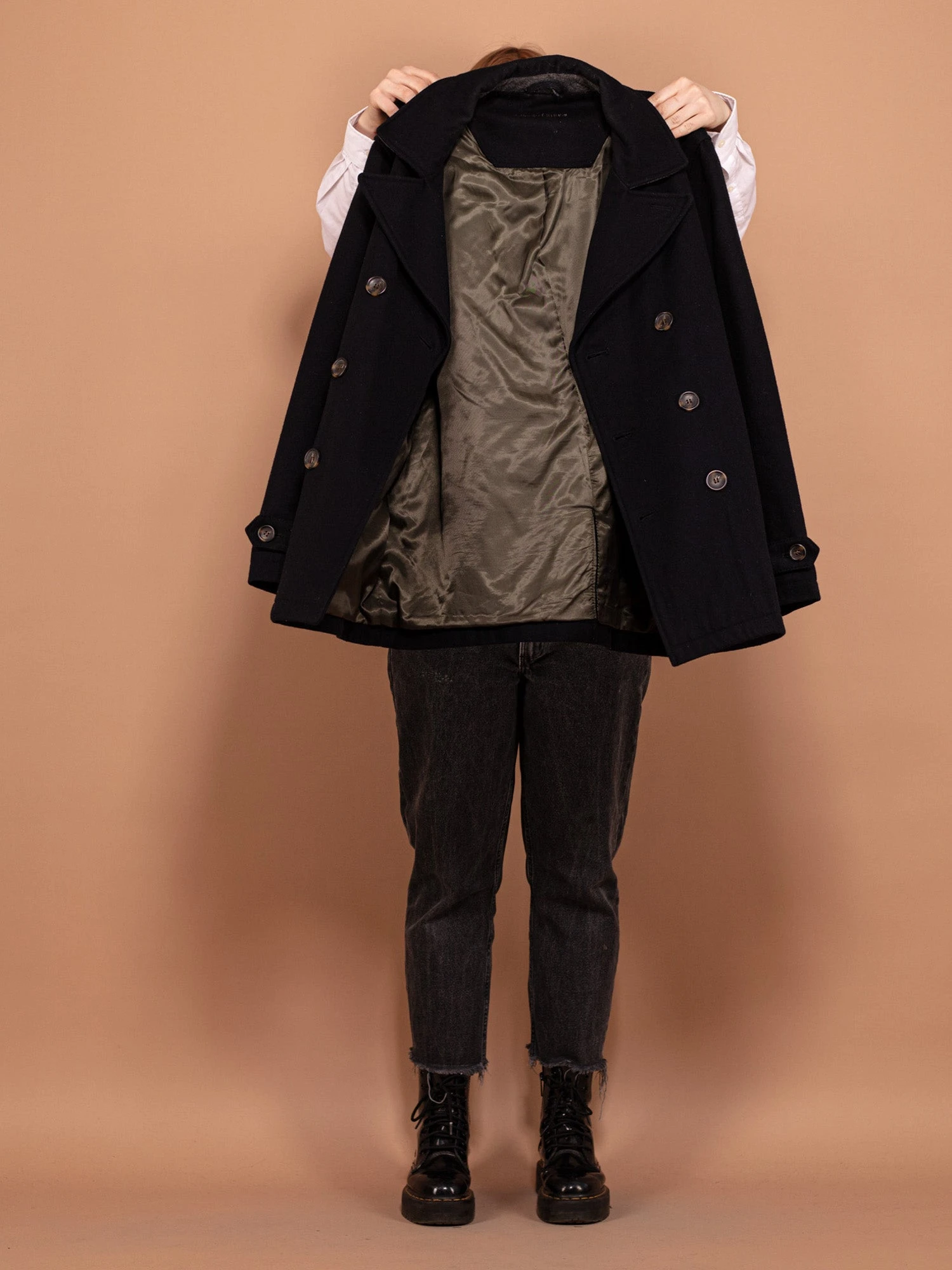 Vintage 90's Women Wool Blend Peacoat In Navy Blue 4 Vintage 90's Women Wool Blend Peacoat In Navy Blue - Image 4