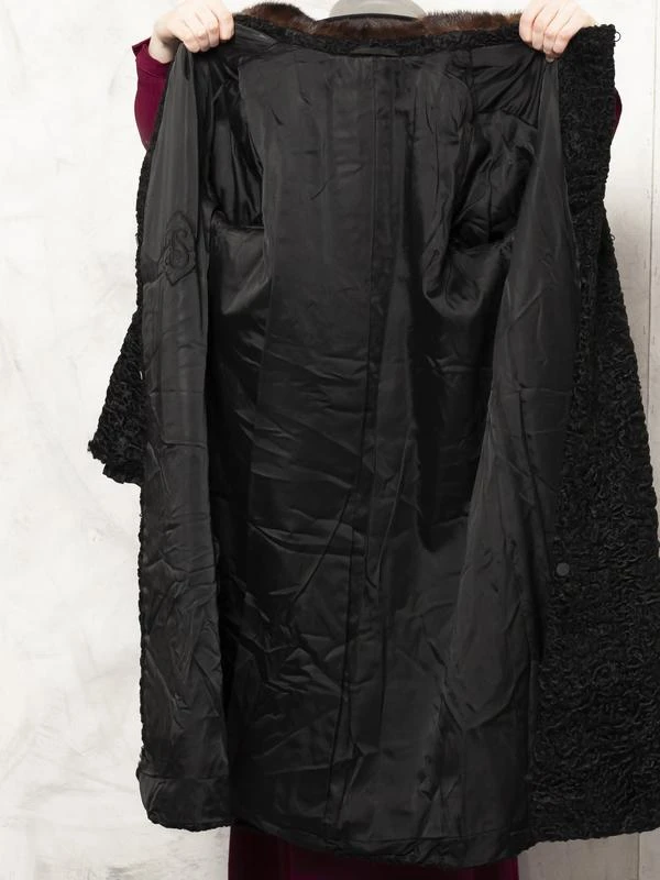 Vintage 60's Women Black Fur Coat 5 Vintage 60's Women Black Fur Coat - Image 5