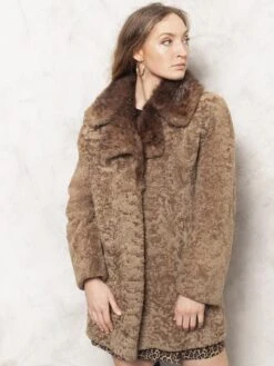 Vintage 80's Women Brown Fur Coat 7 Vintage 80's Women Brown Fur Coat -Northern Grip Vintage brown fur shearling fox winter women coat 3