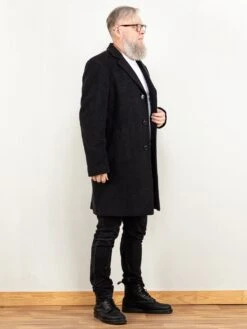 Vintage 90's Men Cashmere Wool Blend Coat In Grey 6 Vintage 90's Men Cashmere Wool Blend Coat In Grey -Northern Grip Vintage grey wool autumn coat men 90s clothing1 f674a76a d352 4cfd 8ef6 b8fb53f41031