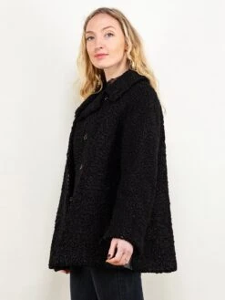 Vintage 70's Women Karakul Fur Short-Coat In Black 6 Vintage 70's Women Karakul Fur Short-Coat In Black -Northern Grip Vintage karakul fur short coat women 70s clothingM 56
