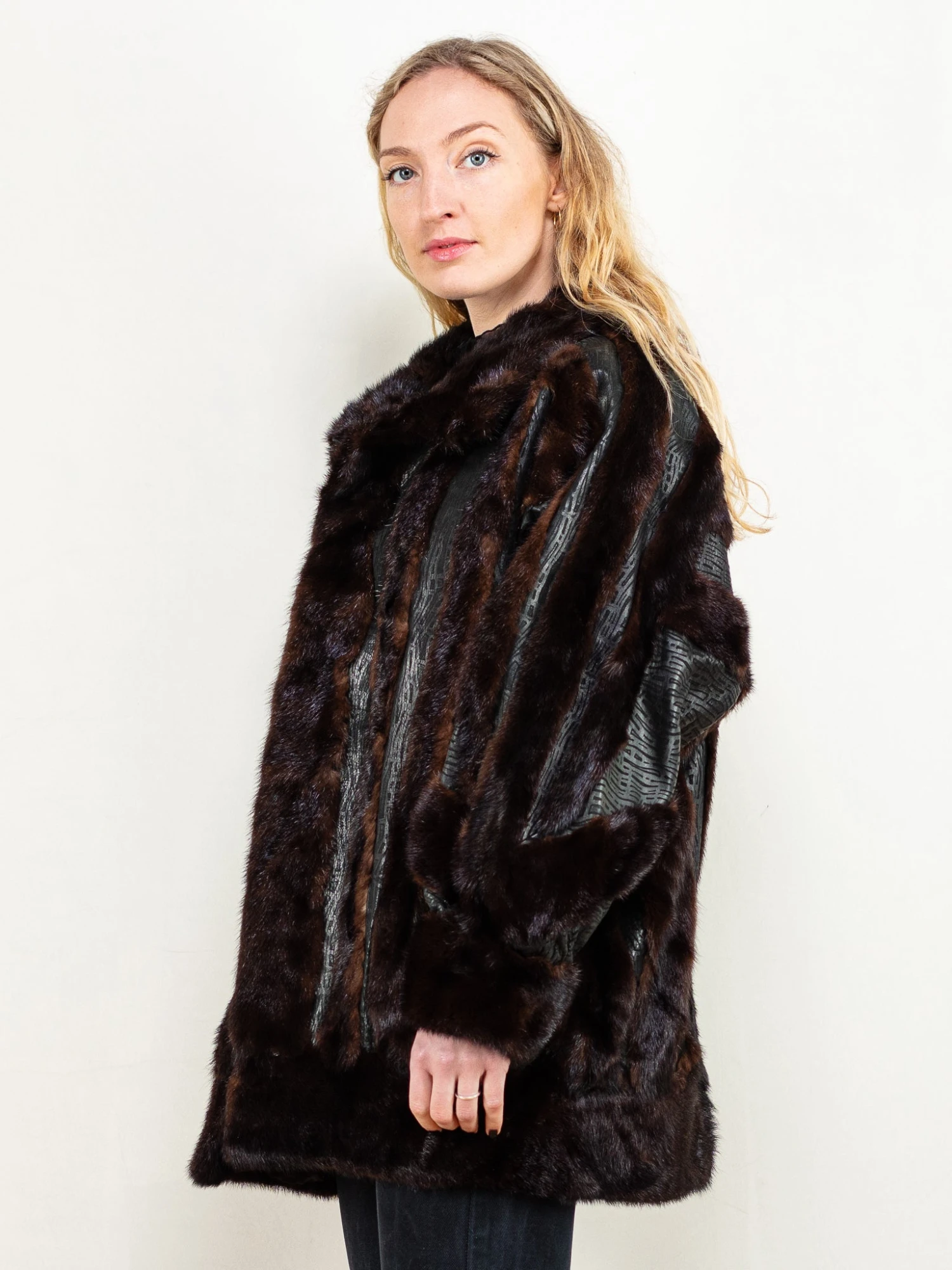 Vintage 80's Women Fur And Leather Coat In Black And Brown 3 Vintage 80's Women Fur And Leather Coat In Black And Brown - Image 3