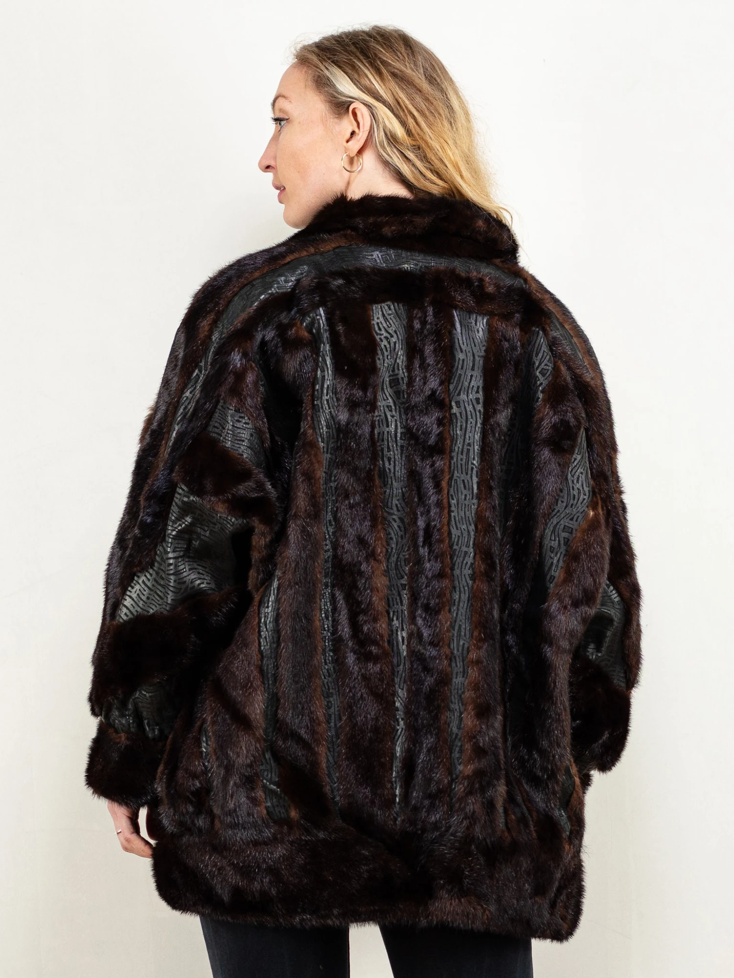 Vintage 80's Women Fur And Leather Coat In Black And Brown 2 Vintage 80's Women Fur And Leather Coat In Black And Brown - Image 2