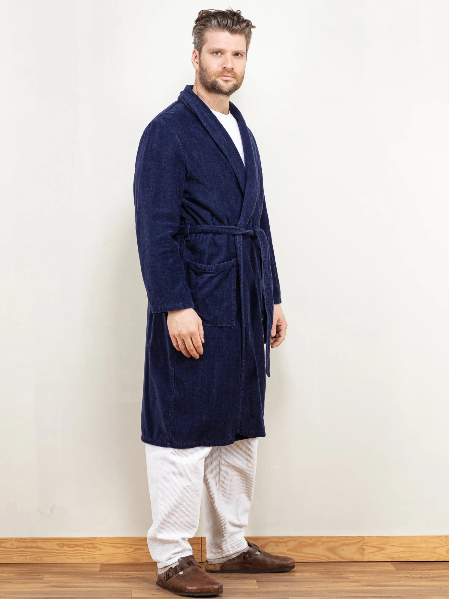 Vintage 90's Men Dressing Gown In Navy 3 Vintage 90's Men Dressing Gown In Navy - Image 3