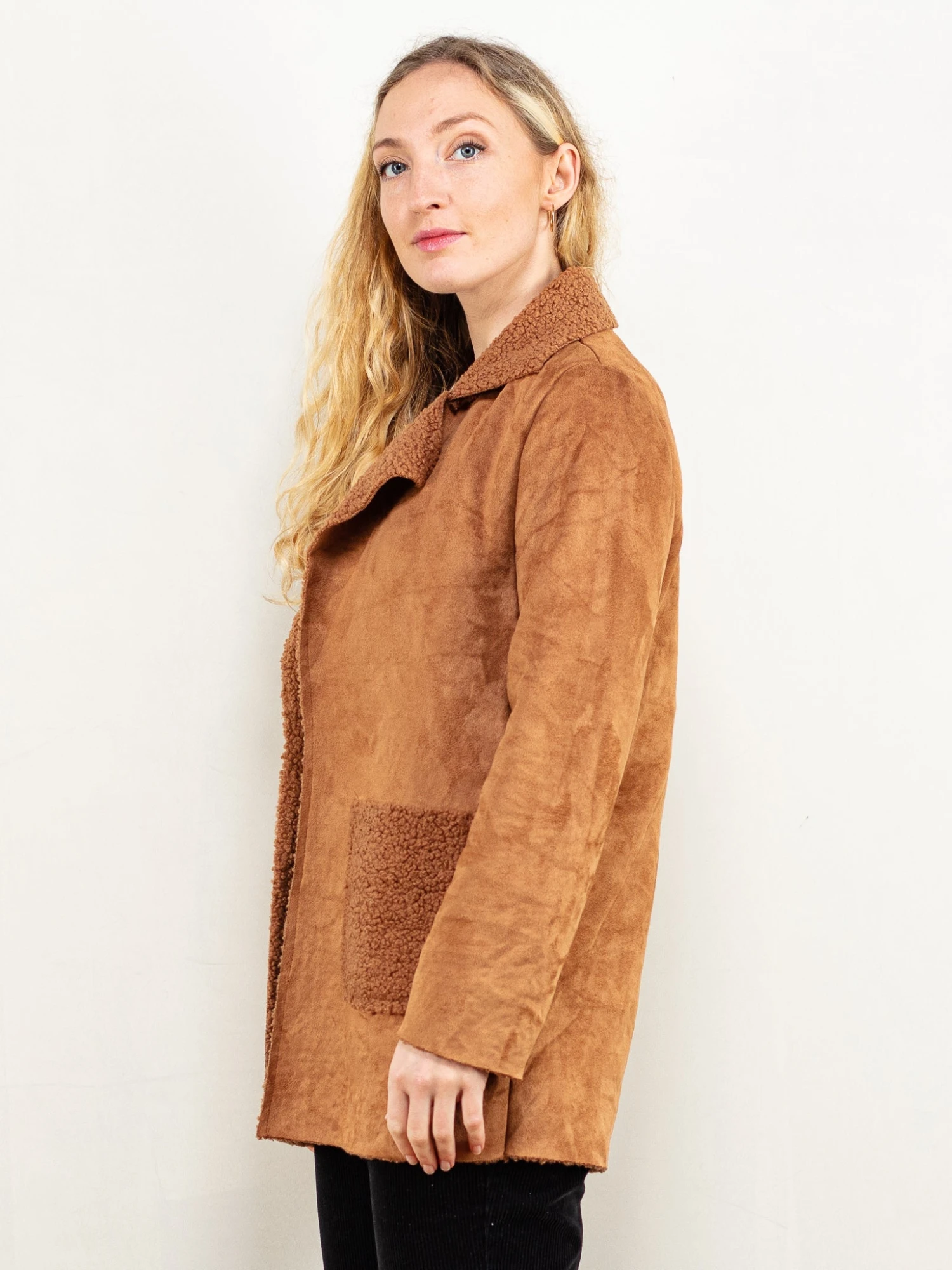 Vintage 00's Women Faux Suede Teddy Jacket In Brown 3 Vintage 00's Women Faux Suede Teddy Jacket In Brown - Image 3