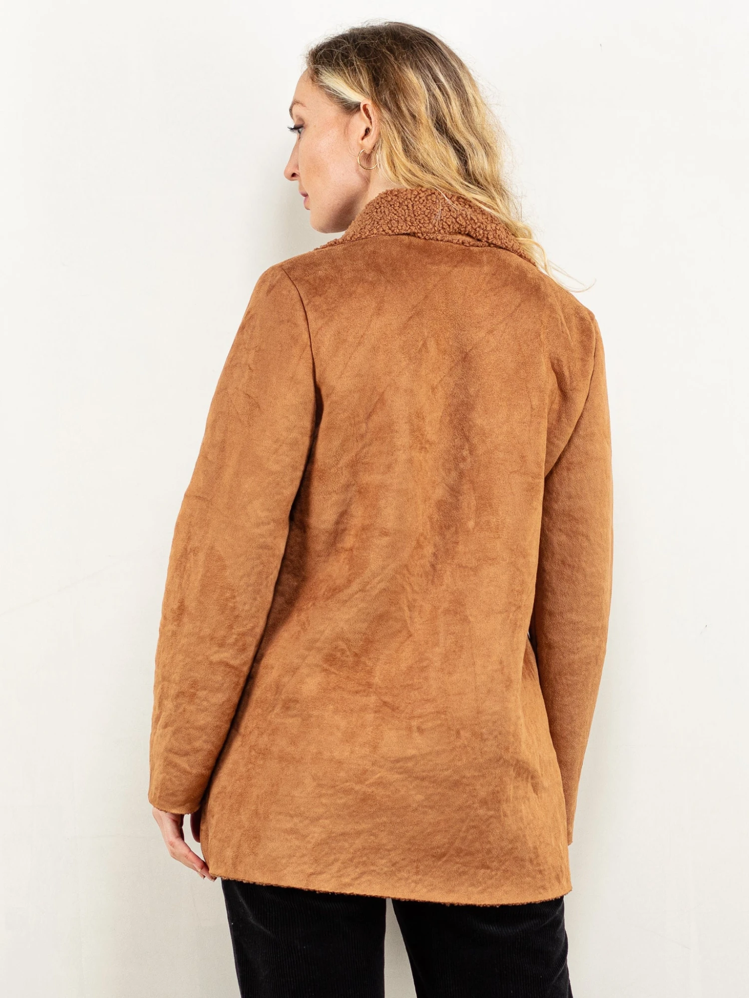 Vintage 00's Women Faux Suede Teddy Jacket In Brown 2 Vintage 00's Women Faux Suede Teddy Jacket In Brown - Image 2