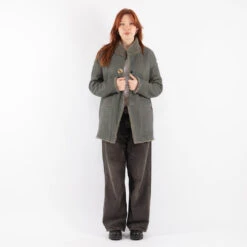 Vintage 00's Women Sheepskin Coat In Gray -Northern Grip kvadrats 17 70e52200 dad4 44c6 ae32 99853b0fadd7