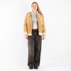 Vintage 70's Women Sheepskin Jacket In Beige 10 Vintage 70's Women Sheepskin Jacket In Beige -Northern Grip kvadrats bf7dc40d 0a1b 417f 902d a984e9a9fc15