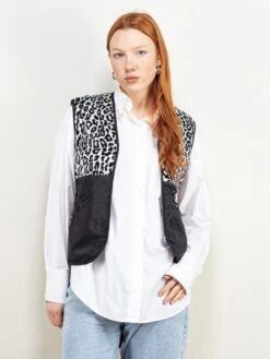 Vintage 90's Women Insulated Zip-Up Vest In Black