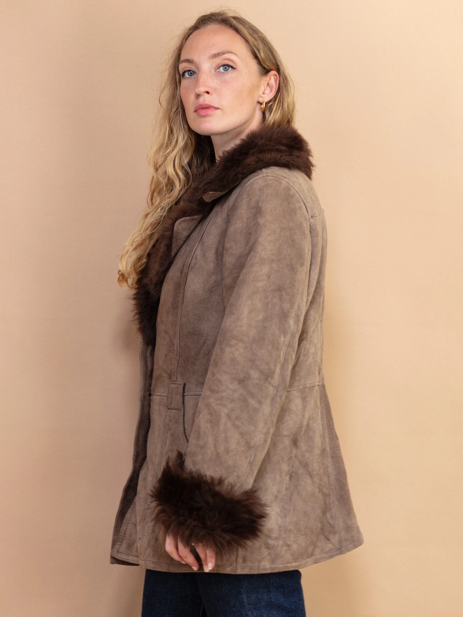 Vintage 70's Women Penny Lane Suede Coat In Brown 3 Vintage 70's Women Penny Lane Suede Coat In Brown - Image 3