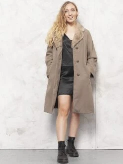 Vintage 80's Women Wool Coat 8 Vintage 80's Women Wool Coat -Northern Grip vintage 80s wool fur trim coat women clothing 2