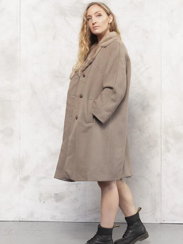 Vintage 80's Women Wool Coat 3 Vintage 80's Women Wool Coat - Image 3