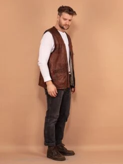Vintage 80's Men Sherpa Lined Patchwork Leather Vest In Brown 10 Vintage 80's Men Sherpa Lined Patchwork Leather Vest In Brown -Northern Grip vintage 90s 80s men sherpa lined patchwork leather vest 2