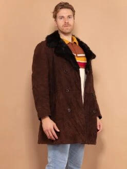Vintage 90's Men Sheepskin Suede Coat In Chocolate Brown 7 Vintage 90's Men Sheepskin Suede Coat In Chocolate Brown -Northern Grip vintage 90s men suede sheepskin coat brown 4