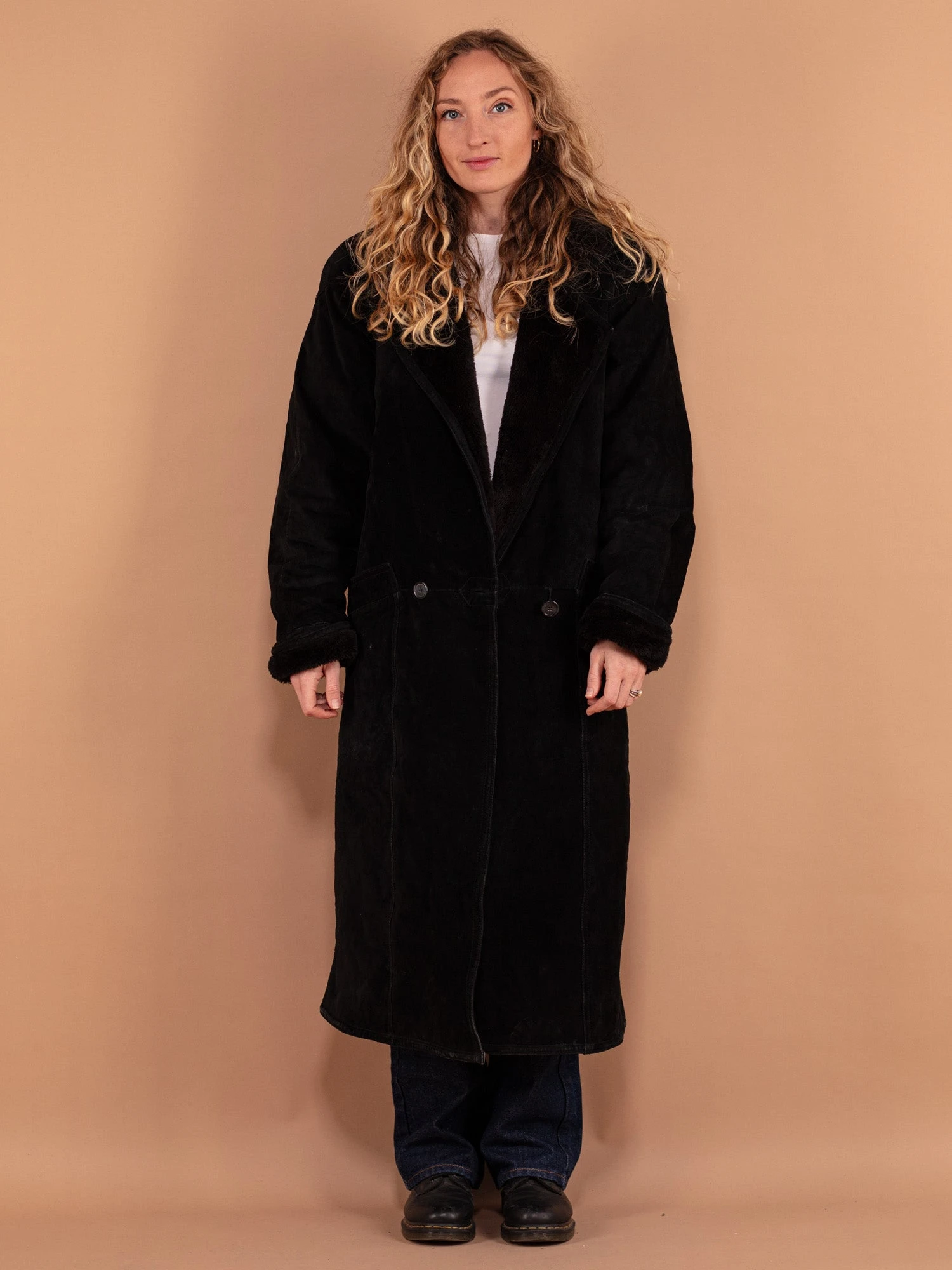 Vintage 90's Women Suede Overcoat In Black 1 Vintage 90's Women Suede Overcoat In Black
