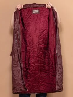 Vintage 80's Women Hooded Leather Coat In Bordo Red 8 Vintage 80's Women Hooded Leather Coat In Bordo Red -Northern Grip women vintage 80s bordo leather maxi coat 4