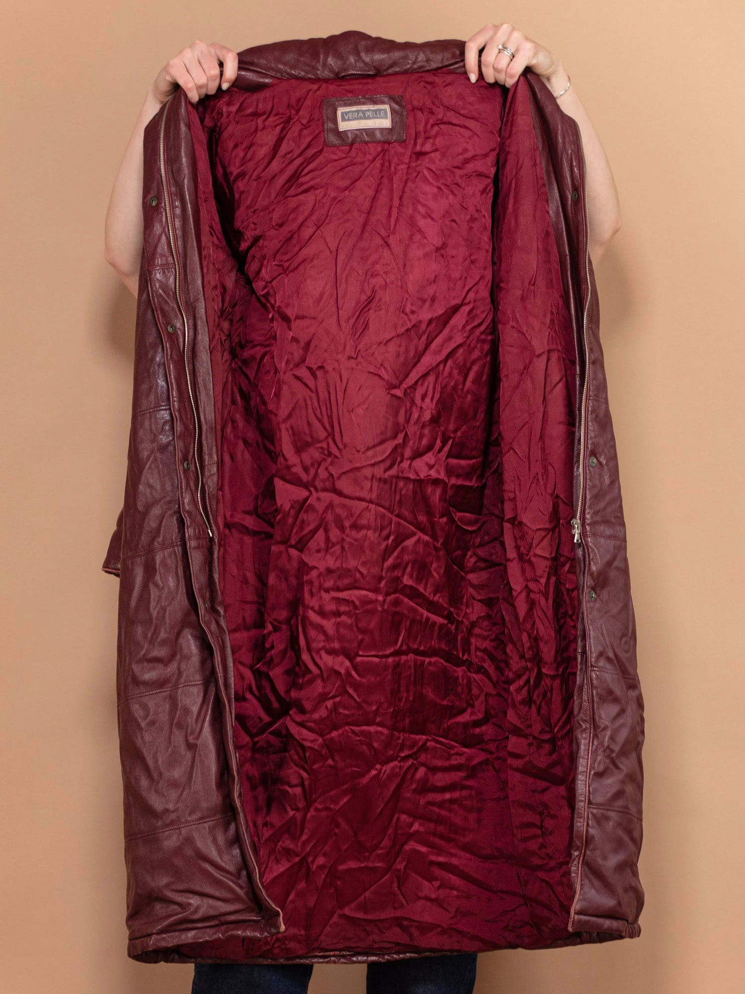 Vintage 80's Women Hooded Leather Coat In Bordo Red 4 Vintage 80's Women Hooded Leather Coat In Bordo Red - Image 4